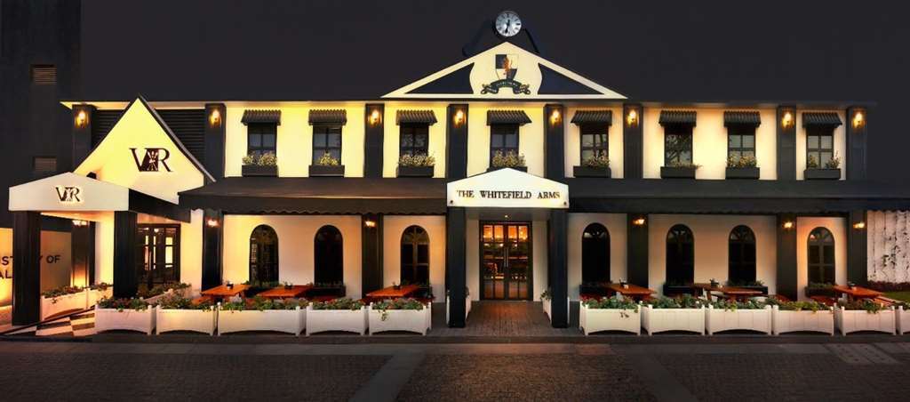The Waverly Hotel & Residences Bangalore Restoran gambar