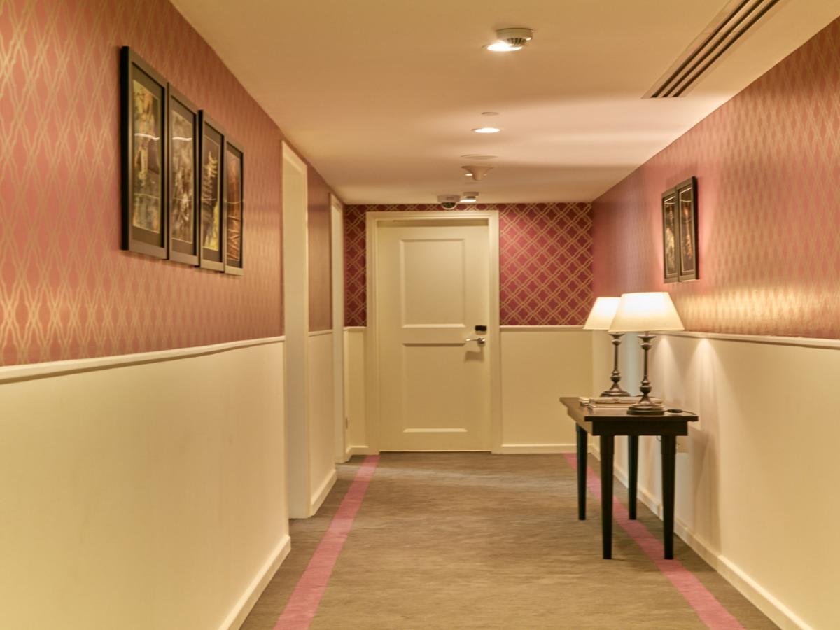 The Waverly Hotel & Residences Bangalore Luaran gambar